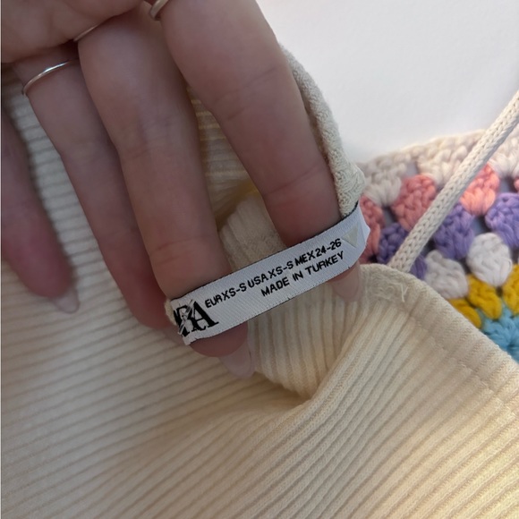 ZARA Top - Picture 3 of 5